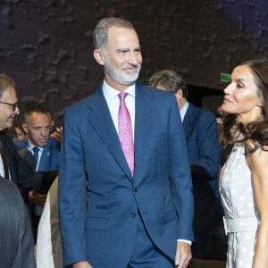 Elle était comme toujours accompagné de son mari Felipe VI.
Letizia et Felipe d'Espagne - Remise des décorations de La Caixa au Caixaforum, Madrid, Espagne, 12 juillet 2023.