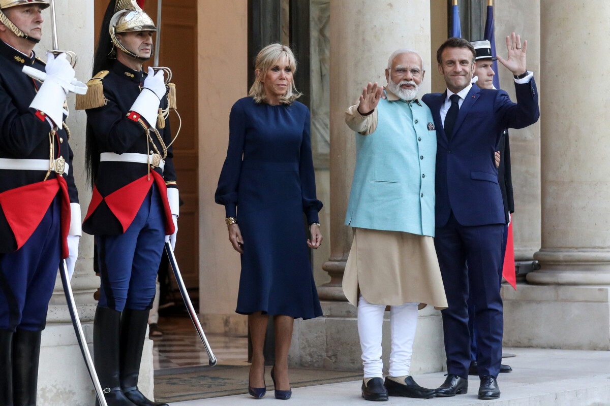 Photo : Le président de la république française, Emmanuel Macron et sa ...