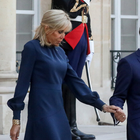 Le président de la république française, Emmanuel Macron et sa femme la première dame, Brigitte Macron recoivent pour un dîner le Premier ministre de la République de l'Inde, Narendra Modi, au palais présidentiel de l'Elysée, à Paris, France, le 13 juillet 2023. © Stéphane Lemouton/Bestimage