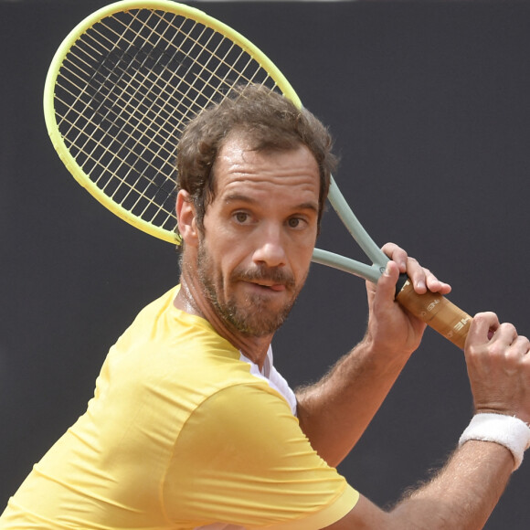 Sur la vidéo, on peut voir l'amoureuse de Richard Gasquet profiter de la piscine
 
Richard Gasquet - R.Gasquet battu par W.Yibing (3-6, 6-3, 6-3) au premier tour du Masters 1000 de Rome, le 10 mai 2023. © Insidefoto / Panoramic / Bestimage