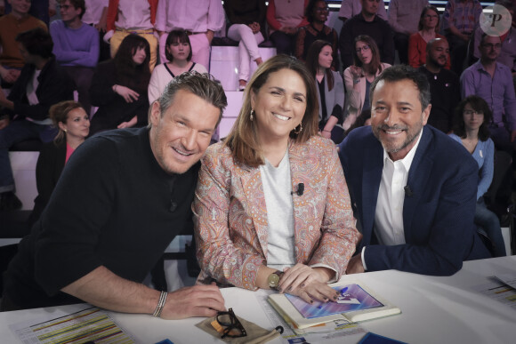 Exclusif - Benjamin Castaldi, Valérie Benaim, Bernard Montiel - Enregistrement de l'émission "TPMP (Touche Pas à Mon Poste)", présentée par C.Hanouna et diffusée en direct sur C8 le 12 avril 2023 © Jack Tribeca / Bestimage 