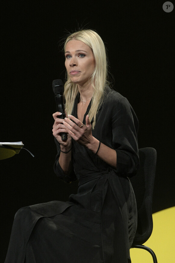 Marion Rousse, directrice du Tour de France Féminin - Présentation de la 109ème édition du Tour de France 2022 au Palais des Congrès à Paris, France, le 14 octobre 2021. Les tracés des éditions 2022 des Tour de France féminin et masculin ont été dévoilés.