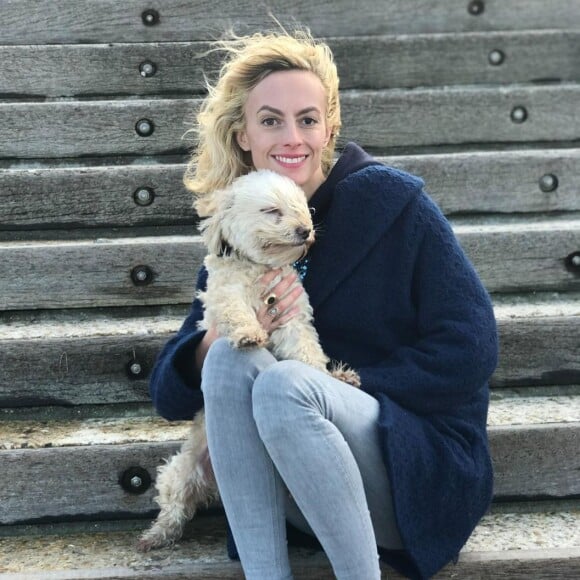 Sara Mortensen a fait ses adieux à son défunt chien Benny.