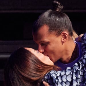 Exclusif - Stromae avec sa femme Coralie Barbier en backstage de la 38ème cérémonie des Victoires de la musique à la Seine musicale de Boulogne-Billancourt, France, le 10 février 2023. © Moreau-Veren/Bestimage 