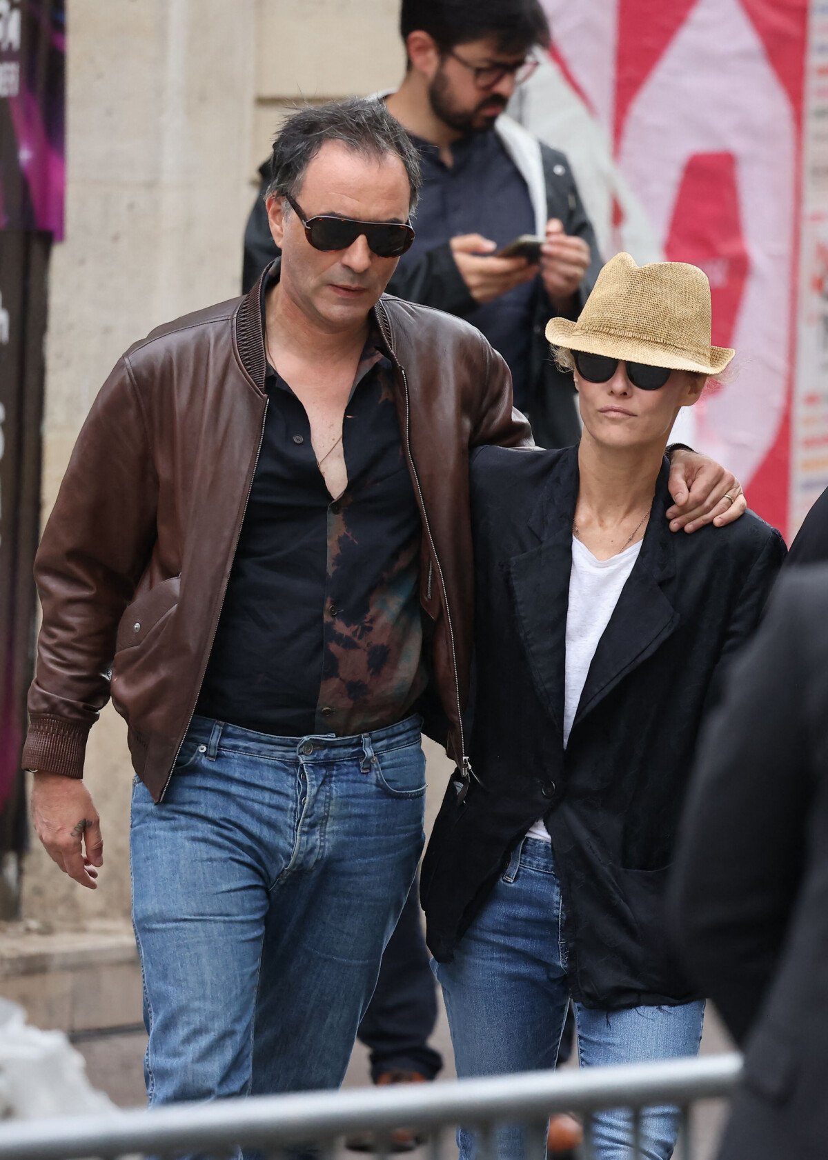 Photo : Samuel Benchetrit et sa femme Vanessa Paradis - Arrivées des ...