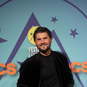 Christophe Beaugrand - Photocall lors de la 26ème édition du festival international du film de comédie de l'Alpe d'Huez le 18 janvier 2023. © Dominique Jacovides / Bestimage 