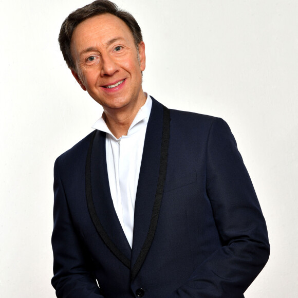 Exclusif - Stéphane Bern durant La 29eme édition des Victoires de la Musique Classique, depuis le Grand Théâtre de Provence, à Aix en Provence, le 9 mars 2022. Cette année le palmarès est pour la catégorie Soliste Instrumental, E.Bertrand, violoncelle & Sol Gabetta, violoncelle, ex-Êquo, dans la catégorie Artiste Lyrique, L.Tézier, baryton, dans la catégorie Compositeur, K.Saariaho pour son opéra Innocence, dans la catégorie Enregistrement, C.T.Escaich (Radio France), avec le Choeur, la Maîtrise de Radio France ainsi que les solistes de l'Orchestre philharmonique de Radio France sous la direction de M.Franck, dans la catégorie Révélation, soliste instrumental, M.Galy, violoniste, dans la catégorie Révélation, artiste lyrique, E.Joneau, mezzo-soprano, et dans la catégorie Révélation, chef d'orchestre, P.Dumoussaud. © Bruno Bebert/Bestimage
