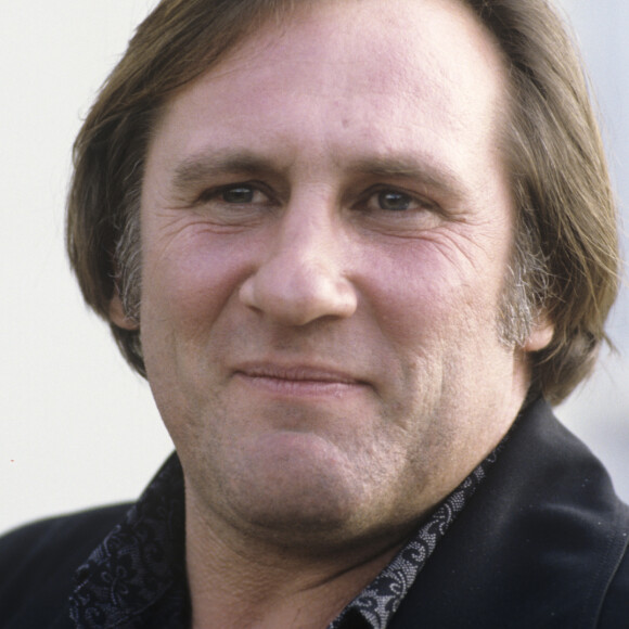 "Qui n'a pas de rapports compliqués avec son père, quand il est connu, et que ce sont deux lions dans une maison", avait déclaré Elisabeth Depardieu
Archives - En France, à Deauville, portrait en extérieur de Gérard Depardieu lors du 18ème Festival du film américain de Deauville. Septembre 1992 © Michel Marizy via Bestimage 