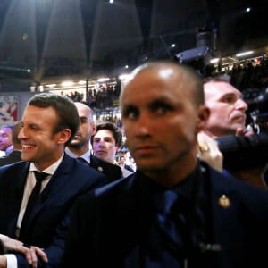 Exclusif - Geneviéve de Fontenay et Emmanuel Macron - People au meeting de Emmanuel Macron (candidat de ''En marche !'' pour l'élection présidentielle 2017) au Palais des Sports de Lyon le 4 février 2017. © Dominique Jacovides - Sébastien Valiela / Bestimage 