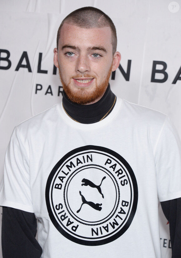 Angus Cloud au photocall de la soirée "Puma x Balmain" à Los Angeles, le 21 novembre 2019.