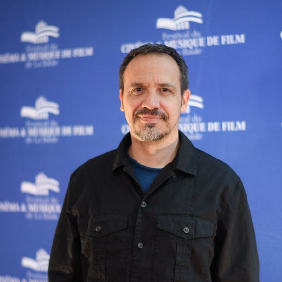 Une véritable fierté pour ce papa
Alexandre Astier - Cérémonie d'ouverture du 8ème Festival du Cinéma et Musique de Film de La Baule le 29 juin 2022. © Rachid Bellak/Bestimage