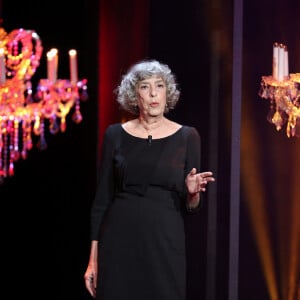 Exclusif - Anémone - Spectacle "Elles se croient toutes Joly" en hommage à Sylvie Joly, mis en scène par Pierre Palmade, au théâtre de Paris dans le 9ème arrondissement à Paris, le 26 octobre 2015, diffusé le 15 janvier 2016 sur France 3. © Dominique Jacovides - Romuald Meigneux / Bestimage