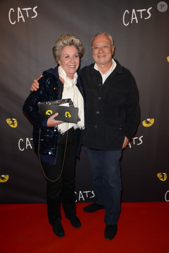 Françoise Laborde et son mari Jean-Claude Paris - Première de la comédie musicale "Cats" au théâtre Mogador à Paris, le 1er octobre 2015.