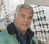 Un visage impossible à oublier.
En France, à Brest, sur le bateau "Le Marité", rendez-vous avec Georges PERNOUD © Bruno Schneider via Bestimage