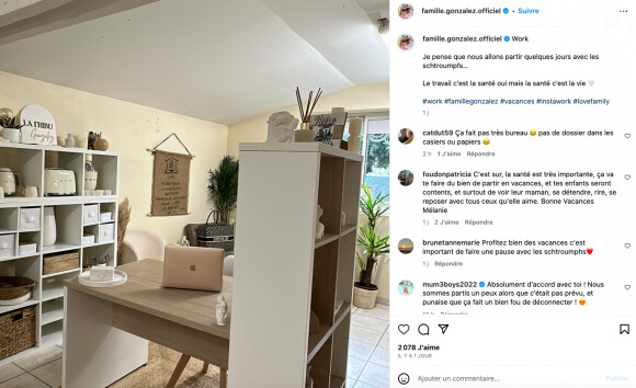 Ainsi, sur Instagram, Mélanie Gonzalez a partagé une rare image de cette pièce accueillante et lumineuse dans laquelle elle passe toute ses journées avec son mari. Les meubles modernes installés ici et là sont positionnées de sorte à ce que tout le monde puisse circuler sans encombre. Un lieu de travail idéal à en croire les retours des internautes !
