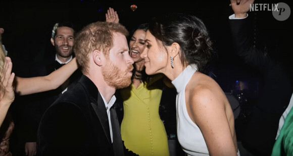 Images du documentaire Netflix "Harry & Meghan". La série comporte six parties et couvre la relation du couple depuis leurs premières fréquentations jusqu'à leur décision de prendre du recul en tant que membres actifs de la famille royale britannique et leurs activités ultérieures. ©Backgrid UK/ Bestimage