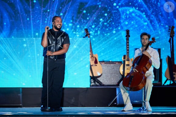 Exclusif - Slimane - Enregistrement de l'émission "La fête de la Musique" à Reims, diffusée en direct le 21 juin à 21h10 sur France 2  © Cyril Moreau-Jack Tribeca / Bestimage 