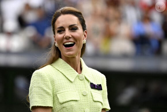 "L'idée qu'elle (Kate Middleton, ndlr) sorte de son lit pour passer des coups de fil est tout à fait ridicule"
Catherine (Kate) Middleton, princesse de Galles, lors de la finale femme du tournoi de Wimbledon 2023 à Londres, le 15 juillet 2023. 