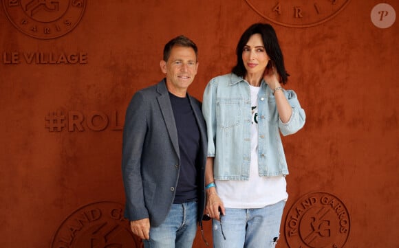 En bikini, la chroniqueuse a fait sensation !
Daniel Riolo et sa compagne Géraldine Maillet au village lors des Internationaux de France de tennis de Roland Garros 2023, à Paris, France, le 8 juin 2023. © Jacovides-Moreau/Bestimage