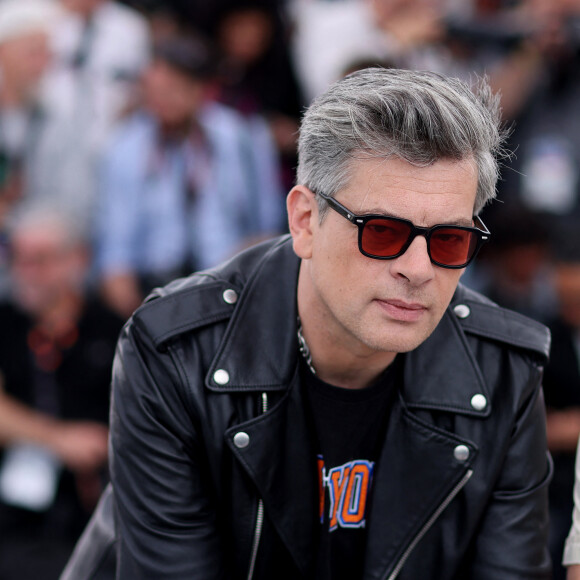 Benjamin Biolay au photocall de "Rosalie" lors du 76ème Festival International du Film de Cannes, le 18 mai 2023. © Jacovides/Moreau/Bestimage 