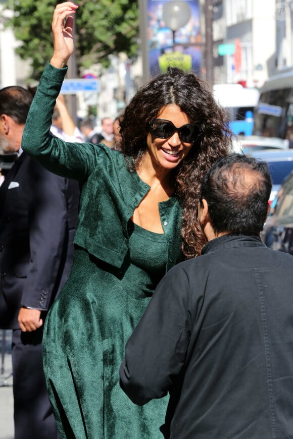 Afef Jnifen - Mariage de Farida Khelfa et Henri Seydoux à Paris à la mairie du 17e arrondissement le 1er septembre 2012