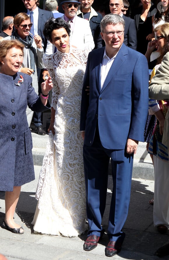 Mariage de Farida Khelfa et Henri Seydoux à Paris à la mairie du 17e arrondissement le 1er septembre 2012