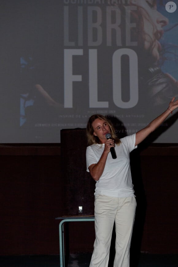 Exclusif - Géraldine Danon - Avant-première du film "Flo", biopic sur Florence Arthaud, de Géraldine Danon au cinéma de plein air à Saint-Barthélemy. Le 5 août 2023 © Sam Delpech / Bestimage 