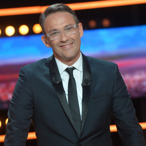 Exclusif - Julien Courbet lors de l'enregistrement de l'émission "Faut pas abuser" présentée par Julien Courbet et diffusée sur D8 le 10 mai 2016 à 21h00. Paris le 4 avril 2016. © Veeren/Bestimage