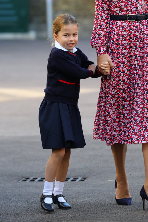 Le prince William, duc de Cambridge, et Catherine (Kate) Middleton, duchesse de Cambridge, accompagnent le prince George et la princesse Charlotte pour leur rentrée scolaire à l'école Thomas's Battersea à Londres, Royaume Uni, le 5 septembre 2019. 