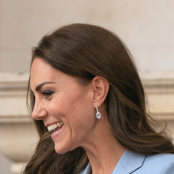 Catherine (Kate) Middleton, duchesse de Cambridge, visite le musée Fitzwilliam de l'Université de Cambridge, Royaume Uni, le 23 juin 2022. Le couple princier va découvrir une peinture d'eux-mêmes qui sera révélé au public pour la première fois. 