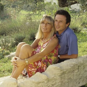 En France, en vacances dans les Alpilles, Michel Drucler et sa femme Dany Saval. Date inconnue © Alain Canu via Bestimage