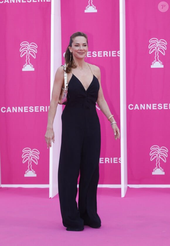 Heureuse et amoureuse, elle mène une vie tranquille.
Melissa Theuriau - Photocall de la soirée de clôture du festival CanneSeries Saison 6 au Palais des Festivals à Cannes. Le 19 avril 2023 © Denis Guignebourg / Bestimage