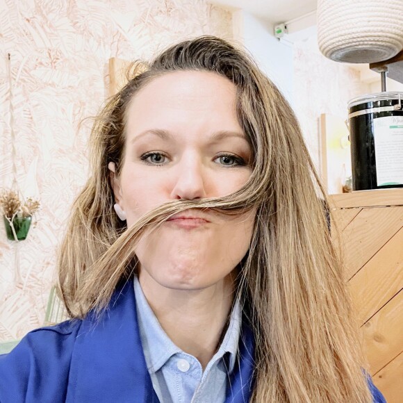 Lorie Pester sur Instagram Le 30 mars 2023.