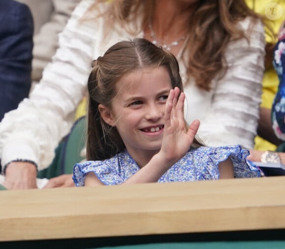 La princesse Charlotte assiste à Wimbledon.