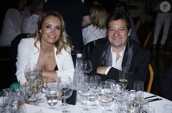 La petite Celestine est née de ses amours avec Christelle Bardet.
Exclusif - Laurent Gerra et sa compagne Christelle Bardet au dîner lors de la 2ème édition du Festival du cinéma français et gastronomie à Aix les Bains le 9 juin 2023. © Denis Guignebourg / Bestimage 