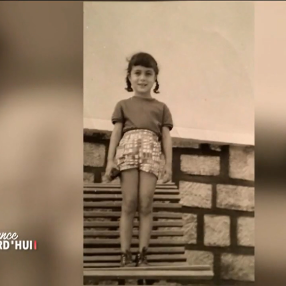 Comme elle le confiait à Faustine Bollart en revoyant des images d'elle plus jeune et plus mince.
Marianne James réagit à des photos d'elle mince dans "Ca commence aujourd'hui".