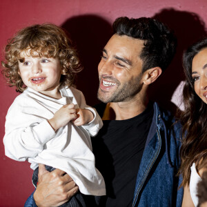 Rachel Legrain-Trapani et son compagnon Valentin Léonard et leur fils Andrea - Backstage lors du défilé d'ouverture du salon du chocolat 2022 à Paris porte de Versailles le 27 octobre 2022. © Veeren / Pierre Perusseau / Bestimage