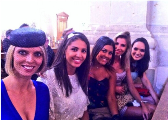 Les Miss Alexandra Rosenfeld, Valérie Bègue, Chloé Mortaud et Sylvie Tellier lors du mariage de Rachel Legrain-Trapani et Aurélien Capoué le 8 juin 2013
