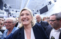 Marine Le Pen : Retrouvailles avec Marion Maréchal pour le discret mariage de sa fille Mathilde (24 ans), tout le clan réuni