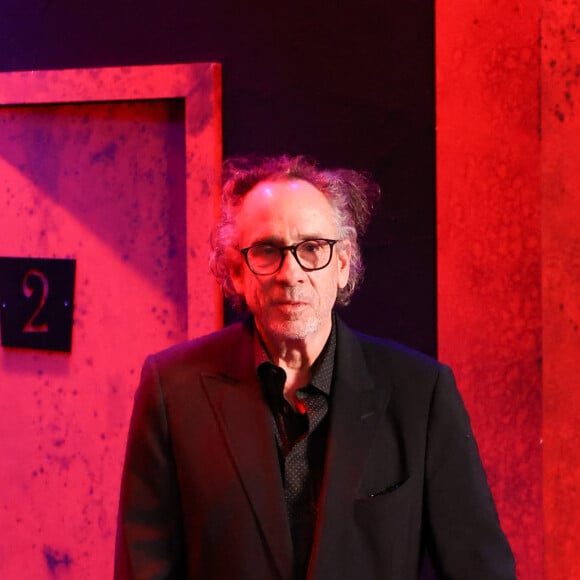 Tim Burton à l'inauguration de l'expérience "Tim Burton Le labyrinthe" à l'espace Chapiteaux du parc de la Villette à Paris, France, le 20 mai 2023.
