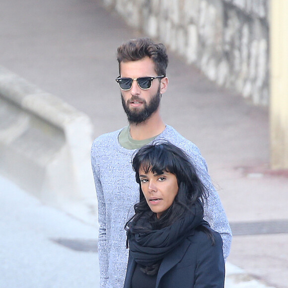 Benoît Paire et Shy'm se promènent dans les rues de Monaco après un déjeuner à leur hôtel le 13 avril 2016.