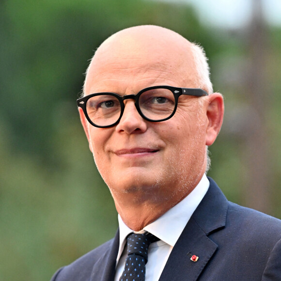 Christian Estrosi, le maire de Nice, avec sa femme, Laura Tenoudji Estrosi et son invité d'honneur Edouard Philippe, a orchestré "Lou Festin Nissart", un diner amical et convivial autour du maire, au jardin Albert 1er sur la Coulée Verte à Nice le 1 septembre 2023. © Bruno Bebert/Bestimage