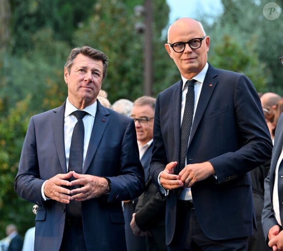 Christian Estrosi, le maire de Nice, avec sa femme, Laura Tenoudji Estrosi et son invité d'honneur Edouard Philippe, a orchestré "Lou Festin Nissart", un diner amical et convivial autour du maire, au jardin Albert 1er sur la Coulée Verte à Nice le 1 septembre 2023. © Bruno Bebert/Bestimage