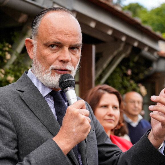 Edouard Philippe, président d'Horizons, vice-president d'ensemble, ancien Premier ministre et maire du Havre lors du café citoyen à L'Haÿ-les-Roses, Val-de-Marne, France, le 31 mai 2022. © Lia Mancini/Panoramic/Bestimage