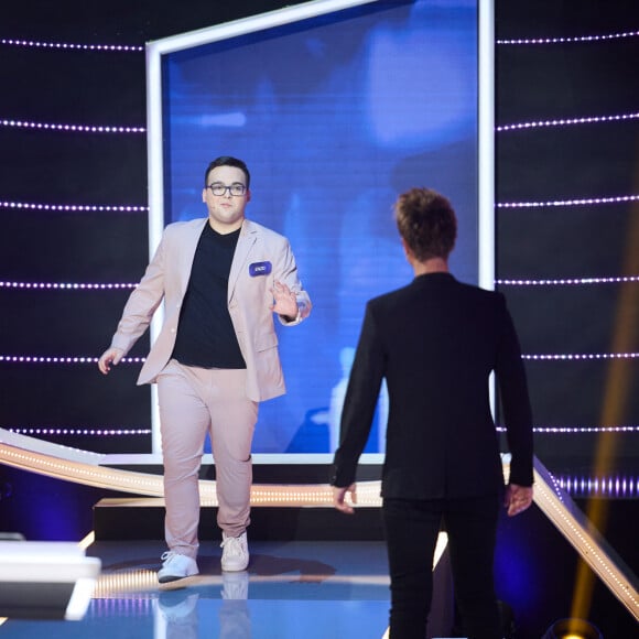 Exclusif - Enzo, Cyril Féraud - Enregistrement de l'émission "Le quiz des champions", présentée par C.Féraud et diffusée le 9 septembre à 21h10 sur France 2. © Cyril Moreau / Bestimage 