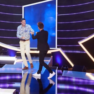 Exclusif - Cyril Féraud, Timothée Cros - Enregistrement de l'émission "Le quiz des champions", présentée par C.Féraud et diffusée le 9 septembre à 21h10 sur France 2. © Cyril Moreau / Bestimage 