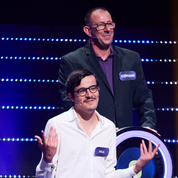 Exclusif - No Web - Paul El Kharrat, Stéphane Patingre - Enregistrement de l'émission "Le quiz des champions", présentée par C.Féraud et diffusée le 9 septembre à 21h10 sur France 3. Le Quiz des Champions fait son retour. 10 des plus illustres gagnants de jeux TV, toutes chaines confondues (Les 12 coups de midi, Tout le monde veut prendre sa place, Slam, Questions pour un champion et Tout le monde a son mot à dire), vont s'affronter au cours d'une bataille qui s'annonce épique. Ils cumulent un total vertigineux de 3,2 millions d'euros de gains et sont restés plus de 3 ans à l'antenne ! Certains vont tenter leur chance pour la première fois. D'autres, sont de retour et tenteront de prendre leur revanche. Le gagnant de la soirée remportera 20.000 euros à reverser à l'association de son choix. Surtout, il ajoutera son nom au palmarès de l'émission et grimpera encore un peu plus dans la hiérarchie des plus grands champions de l'histoire des jeux TV. Alors qui deviendra le plus grand champion de jeux télé de France ? © Cyril Moreau / Bestimage  Exclusive - No Web No Blog pour Belgique et Suisse 