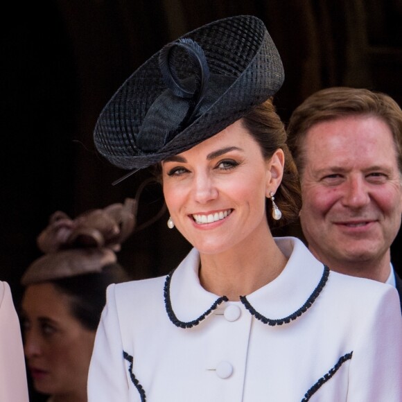Catherine (Kate) Middleton, duchesse de Cambridge, lors de la cérémonie annuelle de l'Ordre de la Jarretière (Garter Service) au château de Windsor. Le très noble ordre de la Jarretière (Most Noble Order of the Garter) est le plus élevé des ordres de chevalerie britanniques créé par le roi Edouard III. L'ordre inclut aussi des membres supplémentaires de la famille royale ou des souverains étrangers, appelés "chevaliers et dames surnuméraires". Cette année, la reine Elizabeth II d'Angleterre a installé deux nouveaux chevaliers dans l'Ordre de la Jarretière, le roi Felipe VI d'Espagne et le roi Willem-Alexander des Pays-Bas. Windsor, le 17 juin 2019. 