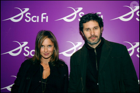 Axelle Laffont et Serge Hazanavicius - Soirée de lancement de la nouvelle chaîne de science fiction SCI FI à Paris le 2 décembre 2005