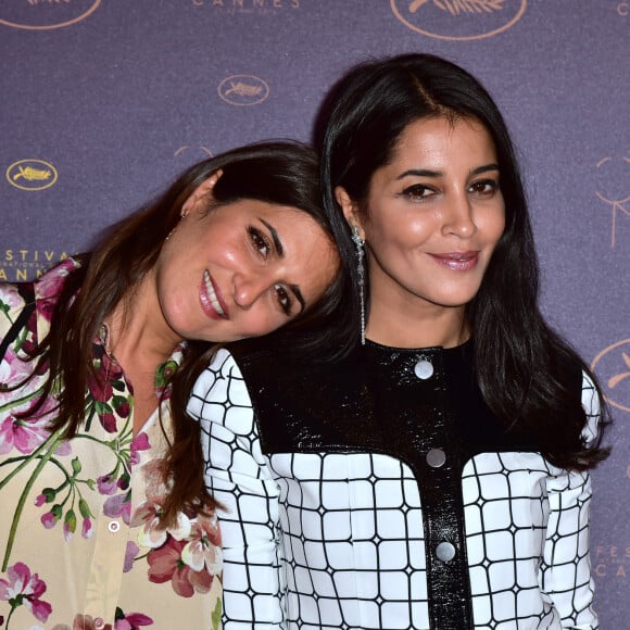 Elle s'étaient rencontrées sur le tournage de "Tout ce qui brille".
Leïla Bekhti et Géraldine Nakache enceinte - Dîner d'ouverture du 69ème Festival International du Film de Cannes. Le 11 mai 2016. © Giancarlo Gorassini/Bestimage 